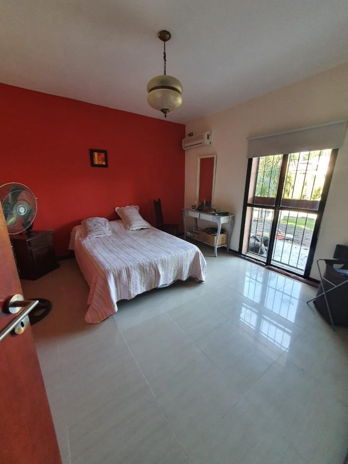 Casa a la venta - zona La Toma