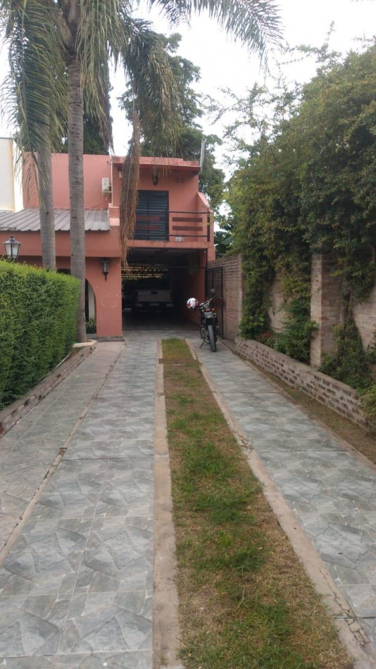 Casa a la venta - zona La Toma