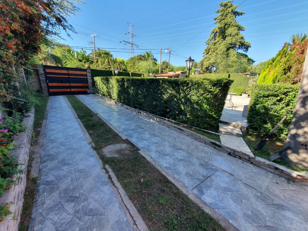 Casa a la venta - zona La Toma