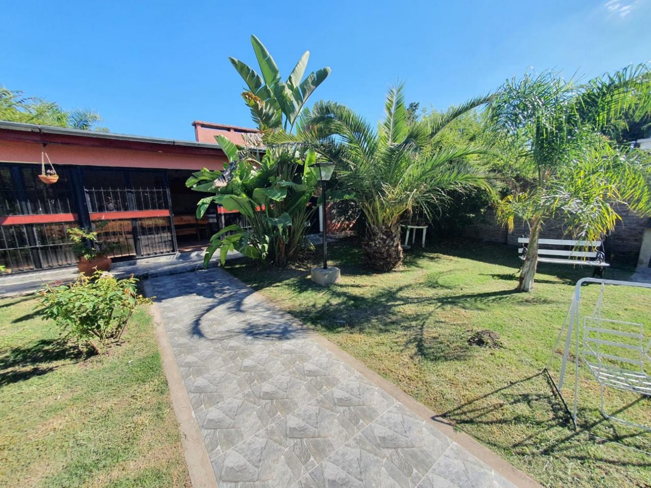 Casa a la venta - zona La Toma