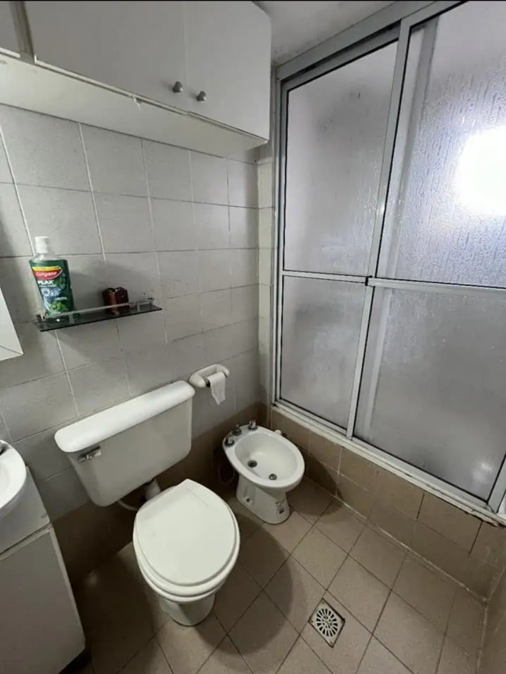 Se vende departamento zona centro!!