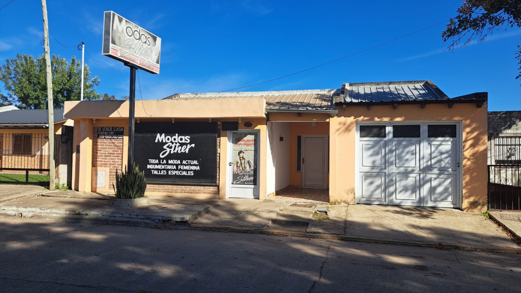 Se vende casa en Feliciano!!