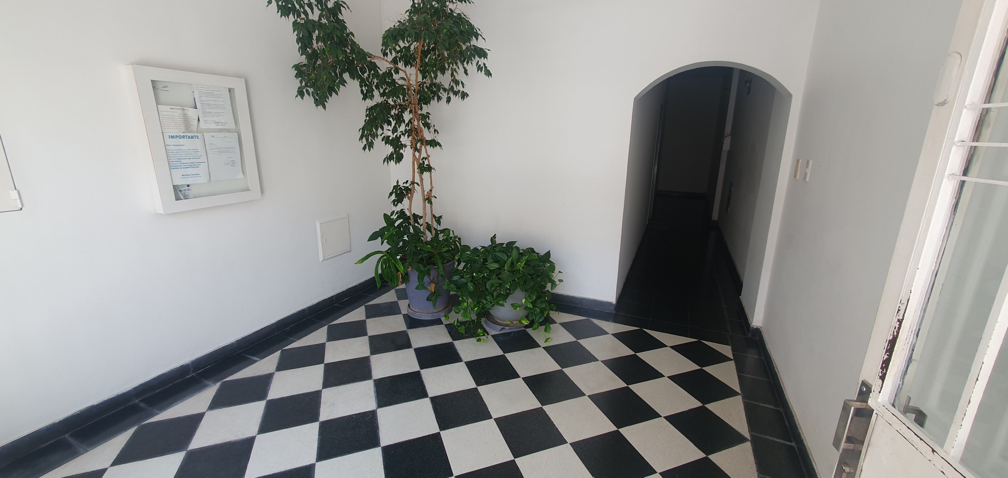 SE VENDE DEPARTAMENTO EN ZONA CENTRO DE PARANA!!!