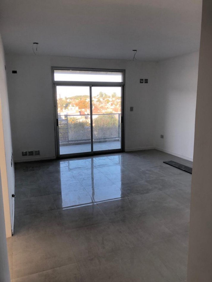 Departamento en venta dentro de bulevares!!