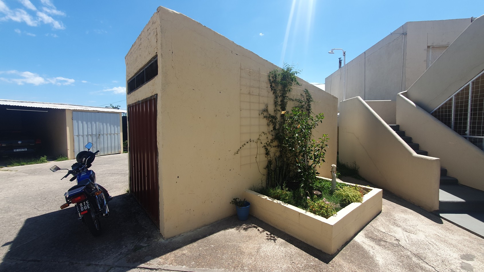 Se vende departamento a refaccionar