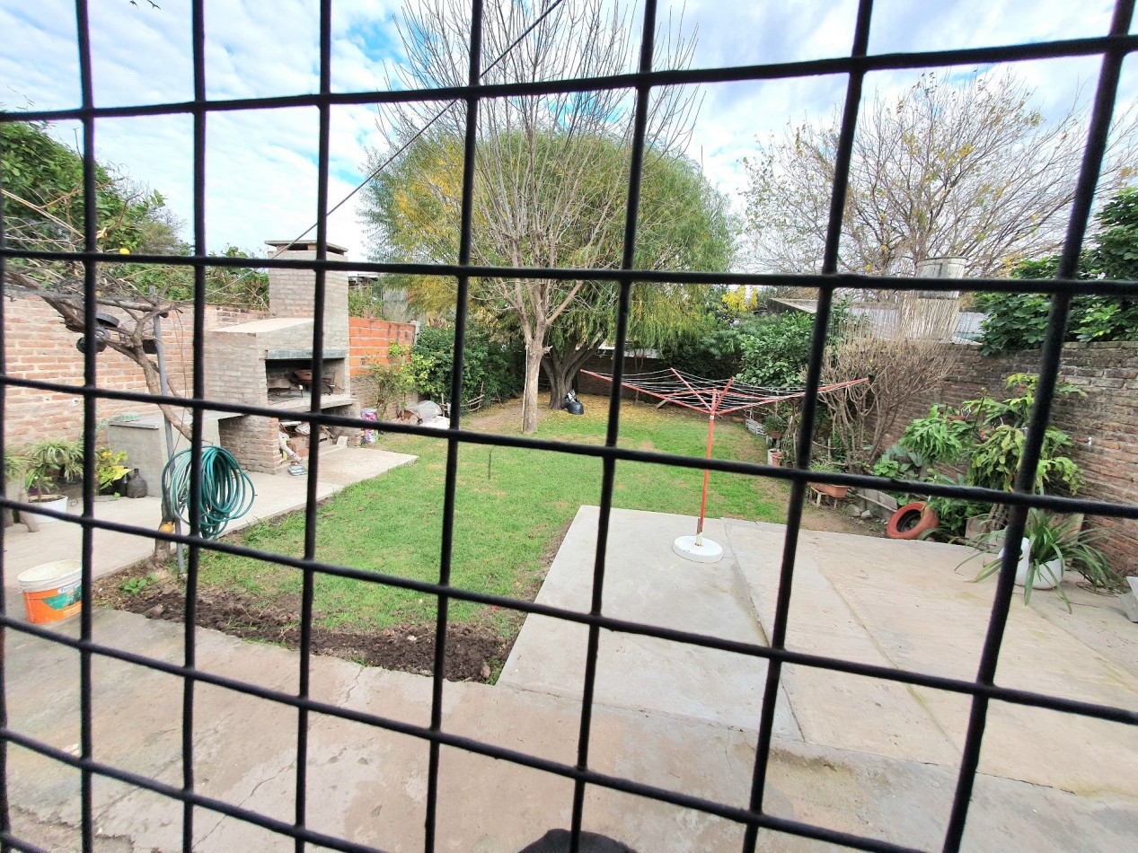 SE VENDE CASA EN SAN AGUSTIN!!