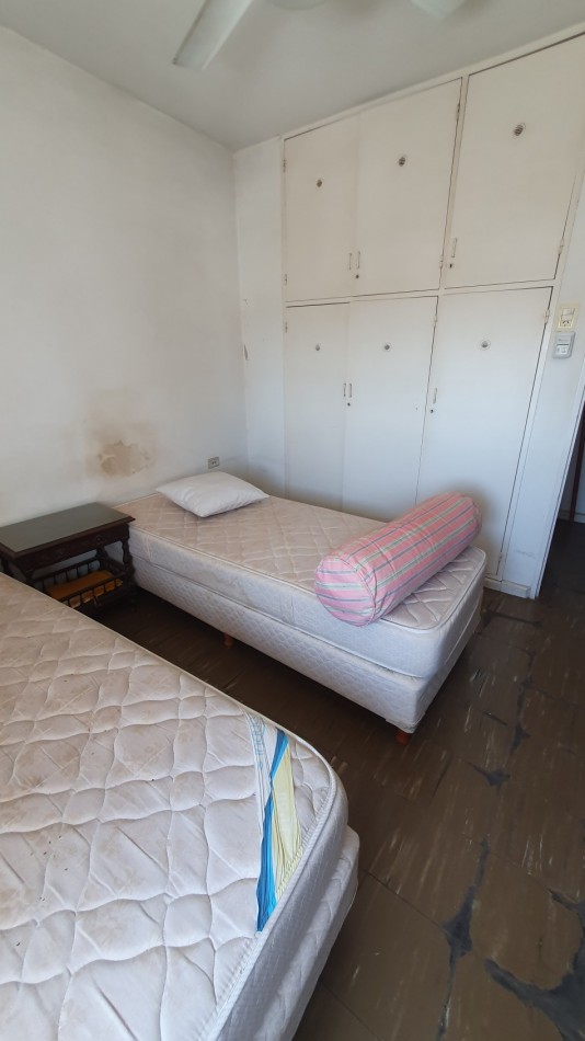 Departamento en venta a refaccionar!!!