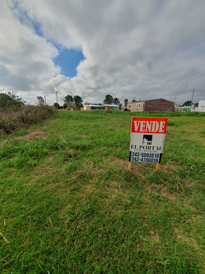 Se vende terreno en Altos del Este!!!