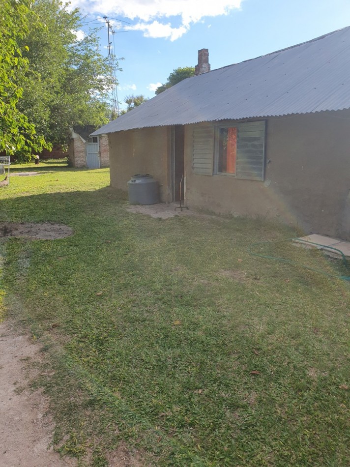 SE VENDE CASA EN BRUGO