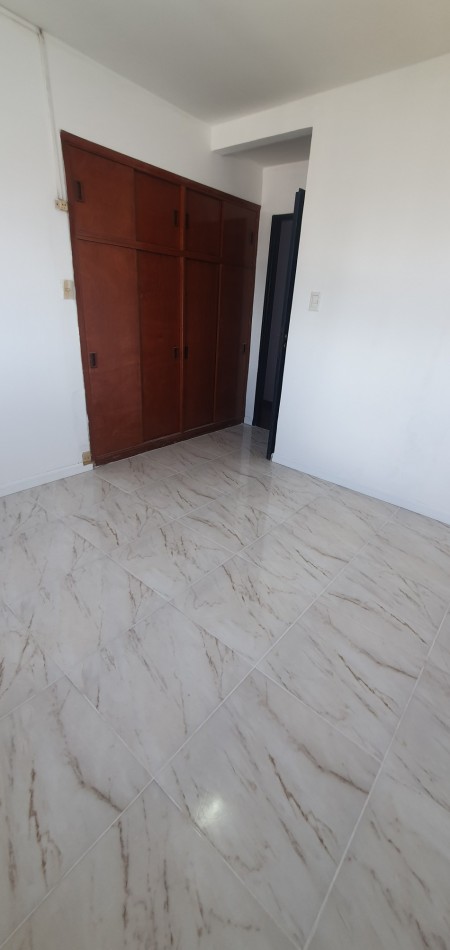 SE VENDE DEPARTAMENTO EN ZONA CENTRO DE PARANA!!!