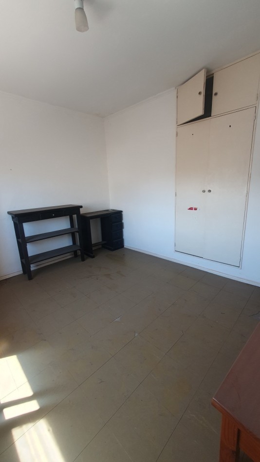 Se vende departamento a refaccionar