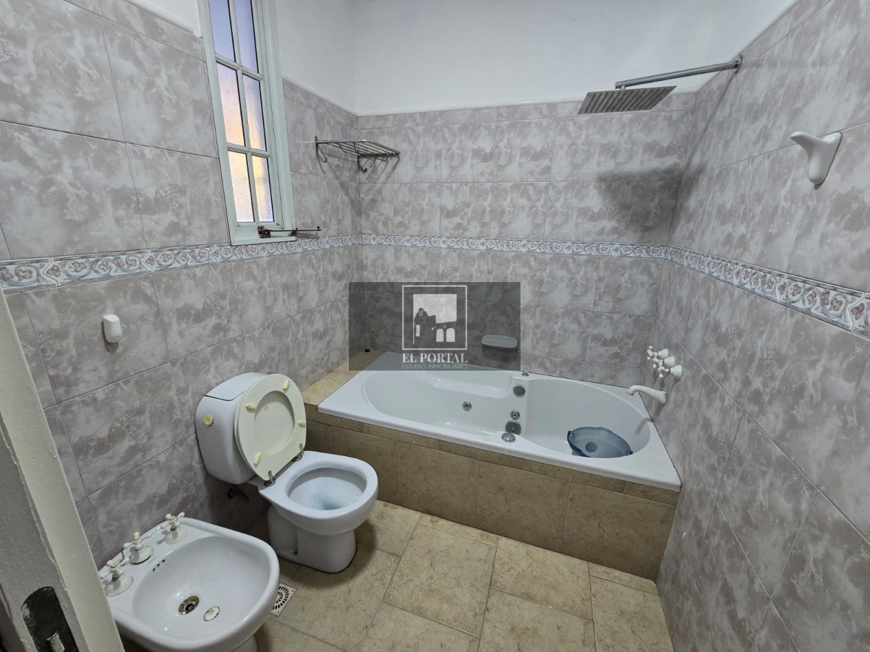 Casa en venta a 5 minutos del centro!!!