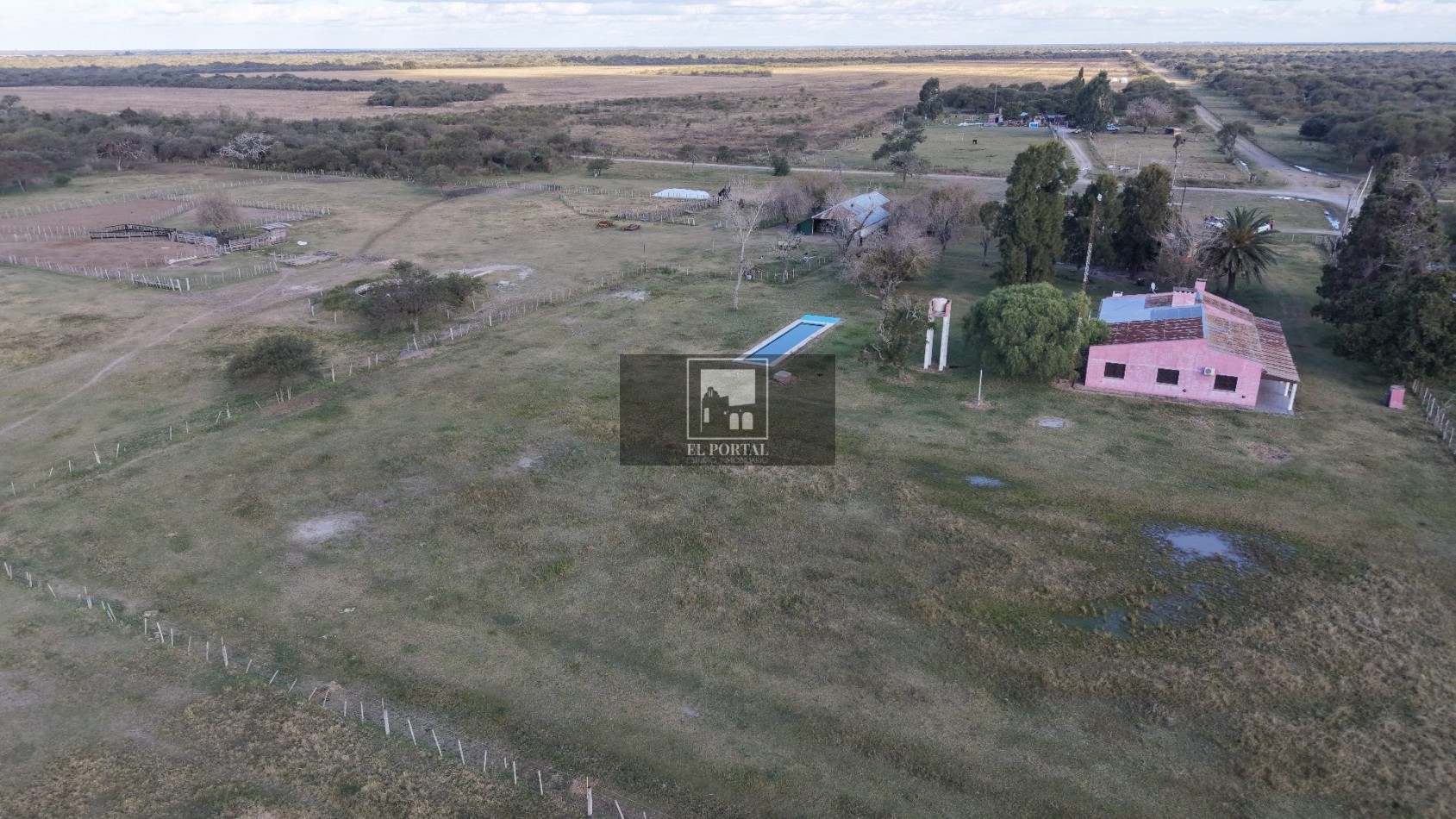 Se vende Campo Mixto 1120has Feliciano!!!