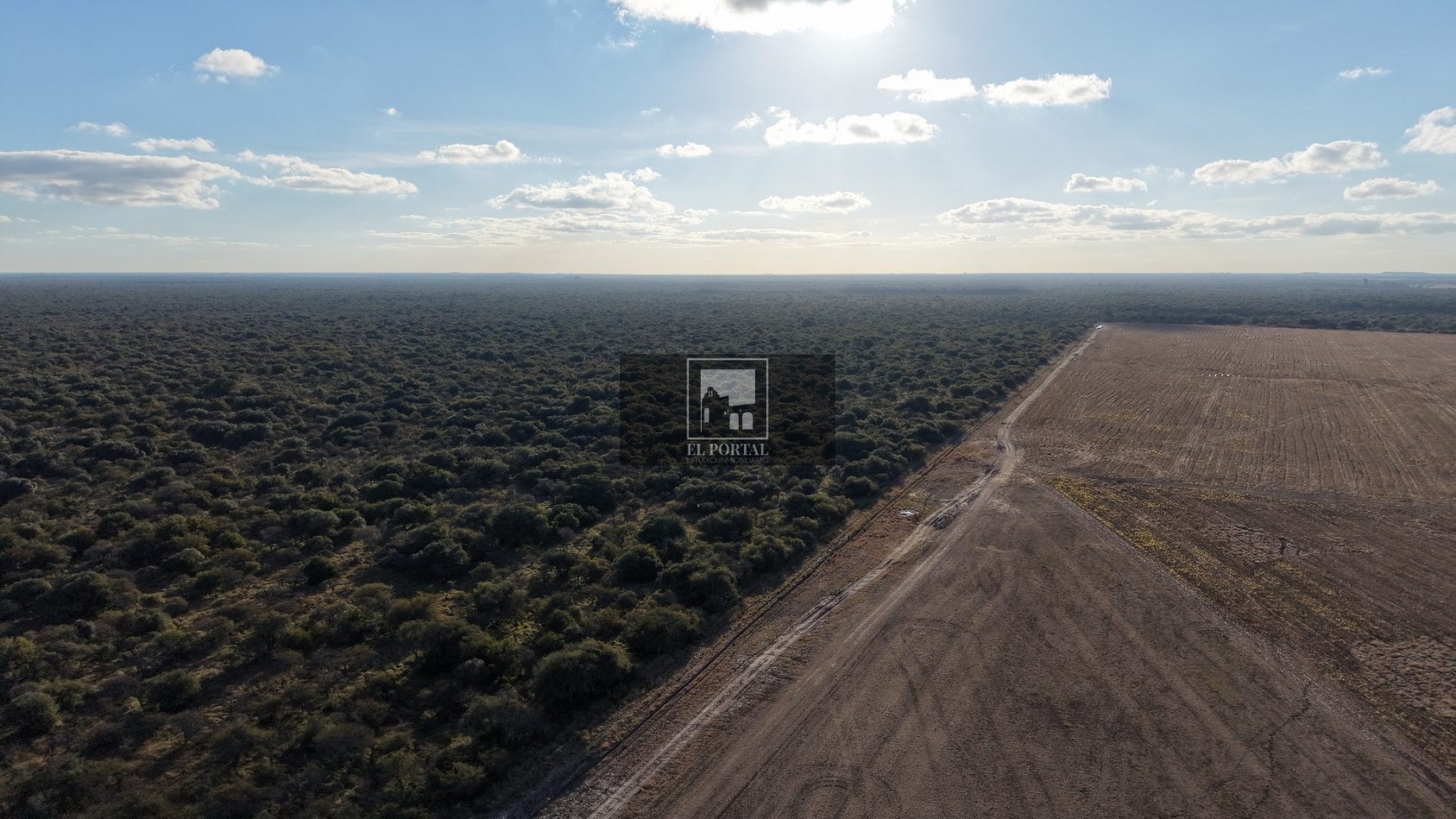 Se vende Campo Mixto 1120has Feliciano!!!